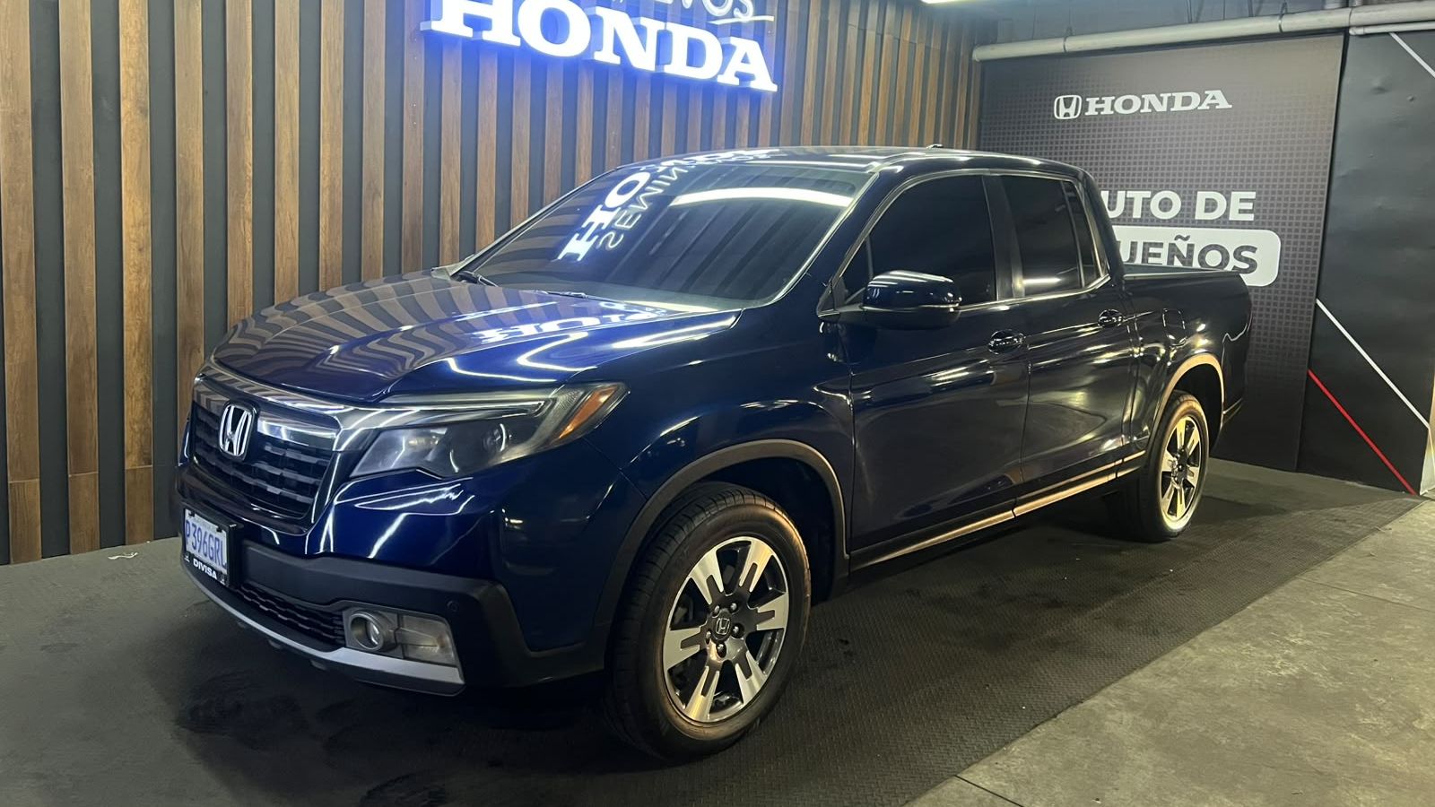 Honda RIDGELINE 2017