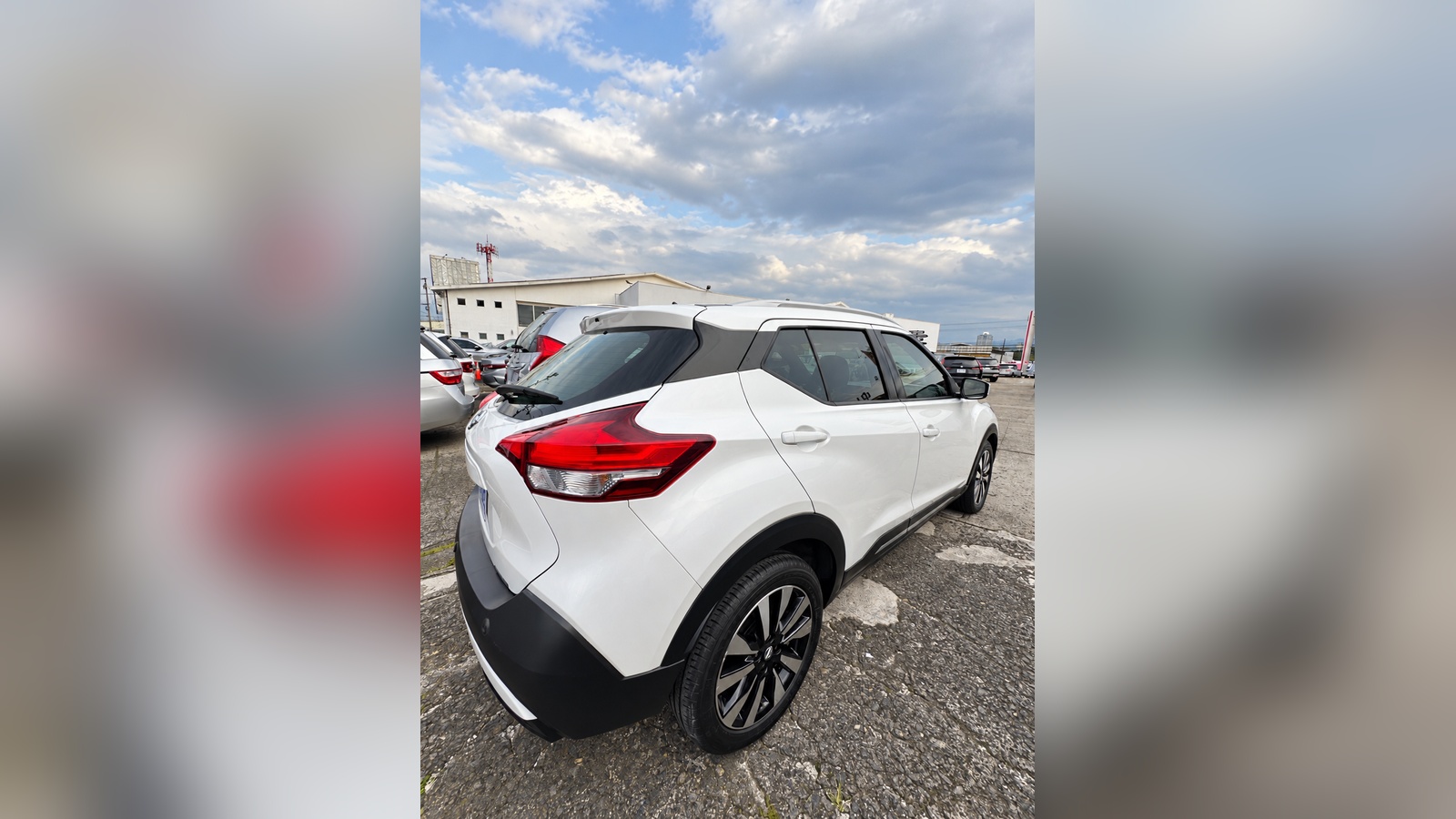 Nissan KICKS 2017