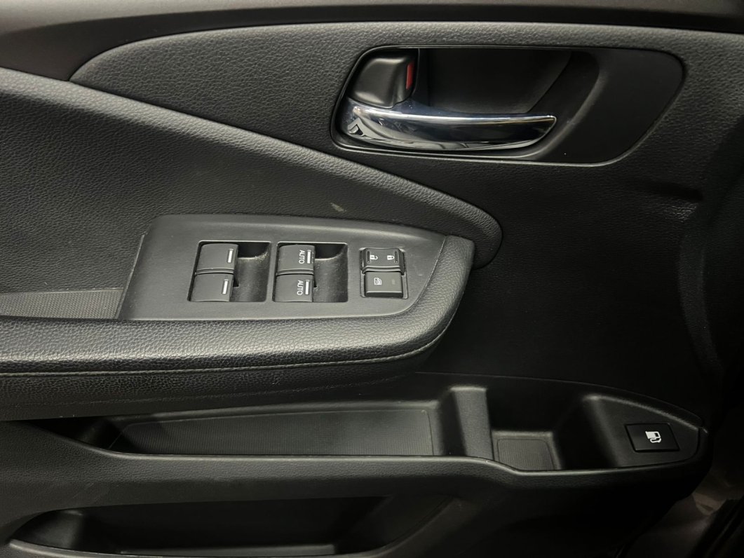 Honda PILOT LX 2019